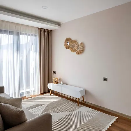 Sa Apartments! Lux 2br Duplex 150m To The